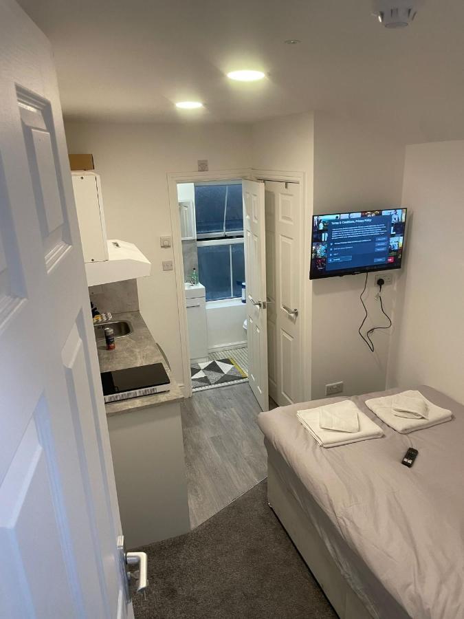 Apartmán Luton Short Term Lets - Cardiff Road Exteriér fotografie