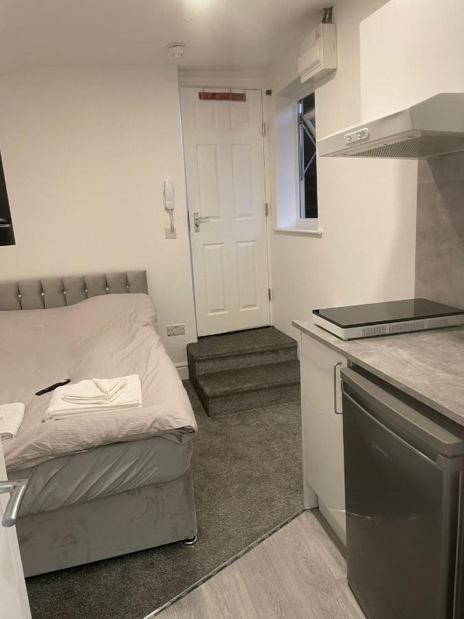 Apartmán Luton Short Term Lets - Cardiff Road Exteriér fotografie