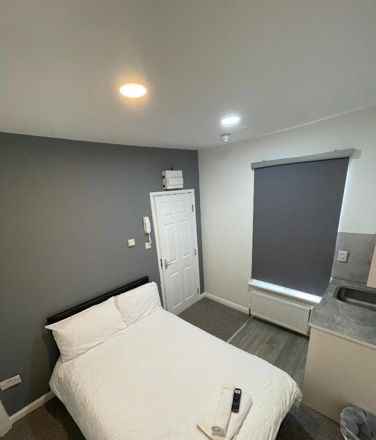Apartmán Luton Short Term Lets - Cardiff Road Exteriér fotografie